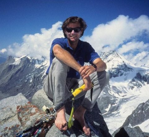 La historia del montañista encontrado congelado 16 años después en el Himalaya
