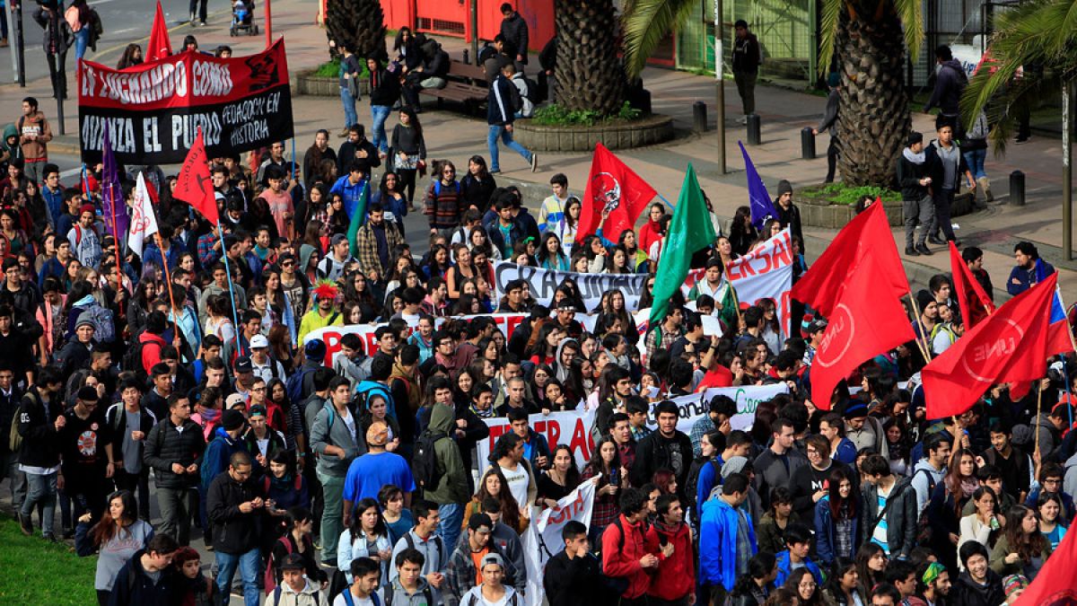 Confech llama a paro nacional indefinido y continúa su ofensiva contra el Estado