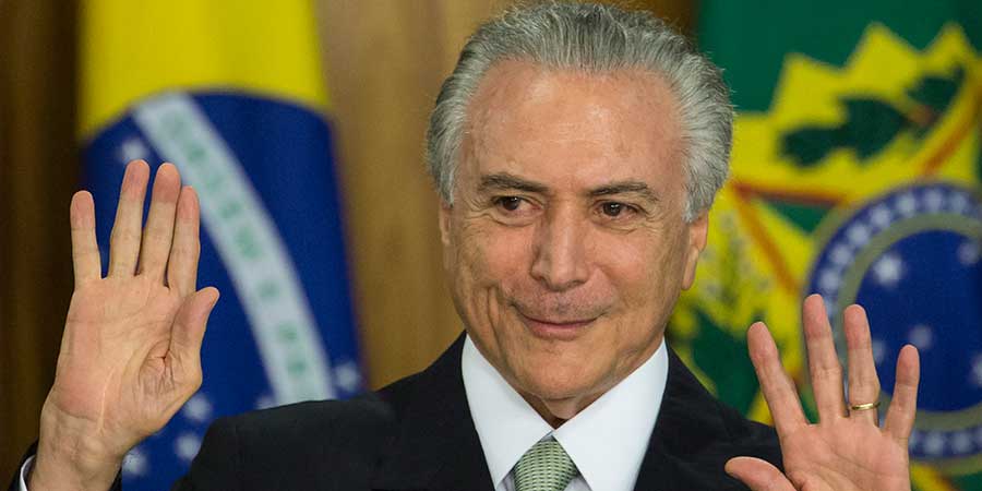 Asume gobierno de Temer en Brasil