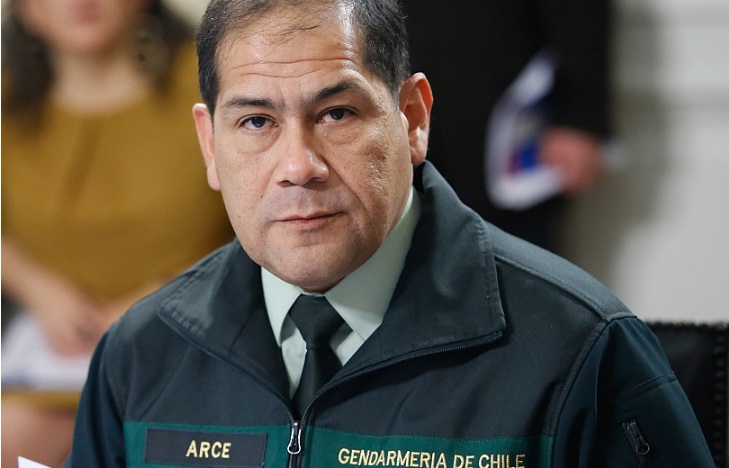 Alto funcionario de Gendarmería acusa «desfalco» de recursos públicos y renuncia
