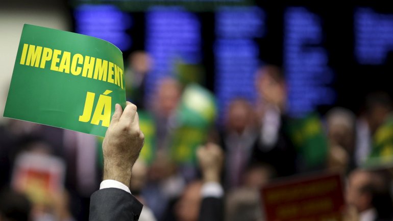 Brasil: Gobierno solicita a Corte Suprema anulación de juicio político