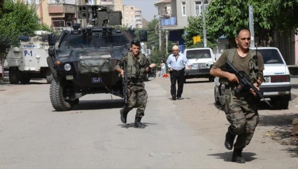 Turquía: Ofensiva contra los kurdos deja 14 muertos
