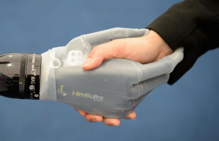 Investigadores alemanes crean sistema para que robots sientan «dolor»