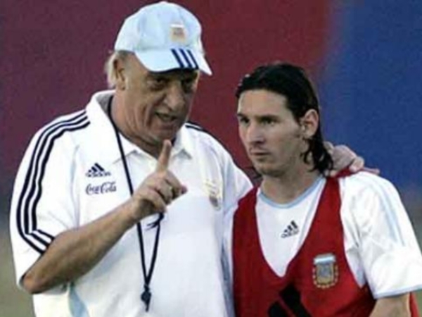 Ex PF de la selección argentina: «Messi ponía técnicos y jugadores en el equipo»
