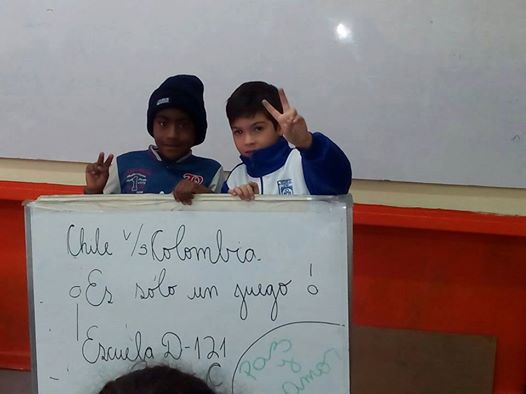 #EsSóloUnJuego: La campaña que invita a chilenos y colombianos a vivir el fútbol en fraternidad