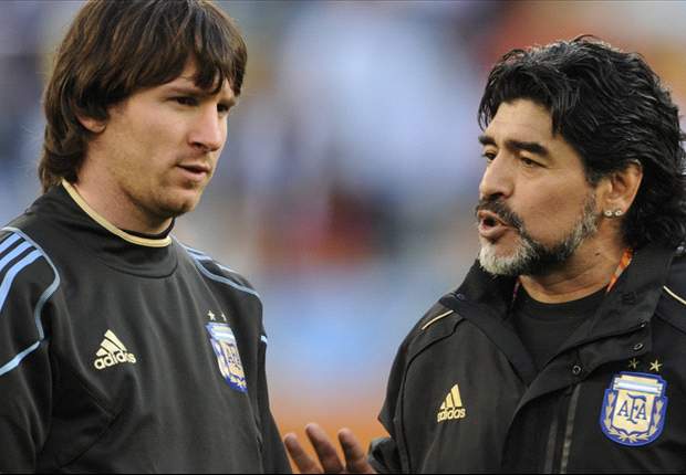 Maradona: «Jamás podría hablar mal de Messi»