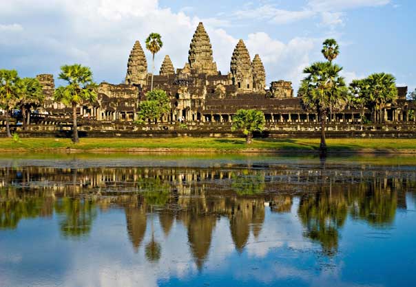 Arqueólogos descubren enorme red de ciudades del imperio Jemer bajo la vegetación selvática en Camboya