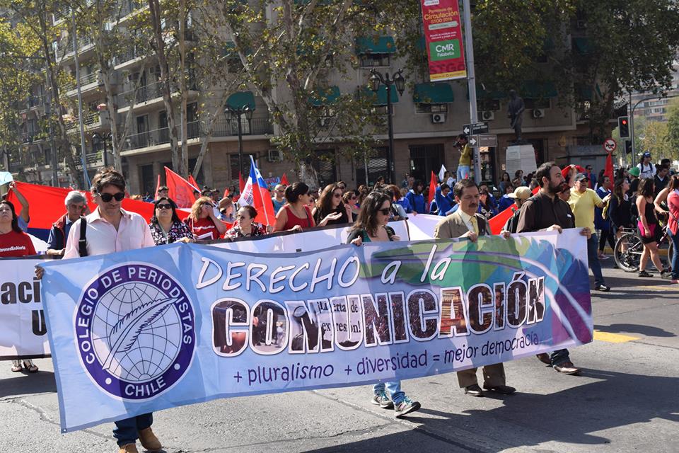 Colegio de Periodistas: “Llamamos a medios y autoridades a entregar información veraz y oportuna para que la gente vote informada”