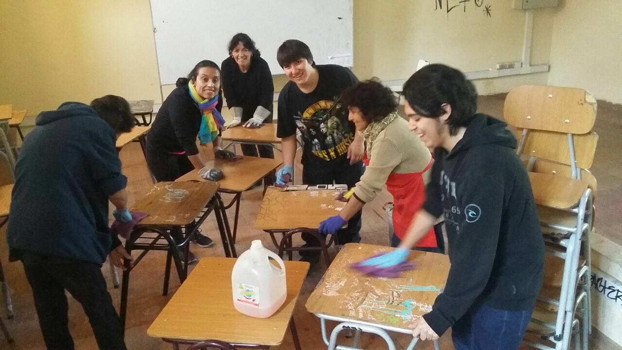 INBA: Estudiantes comienzan reparaciones y rectoría reafirma su apoyo al movimiento estudiantil