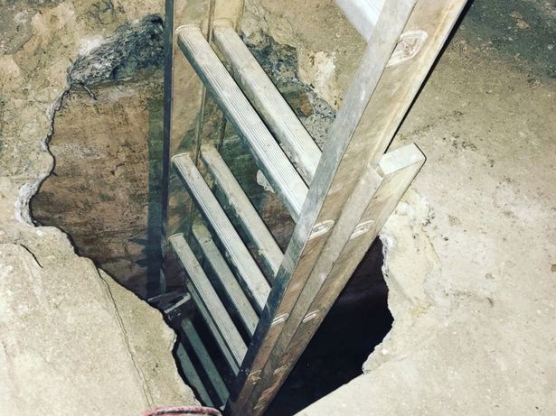 Descubrieron un extraño agujero en el sótano que ocultaba un oscuro y antiguo secreto