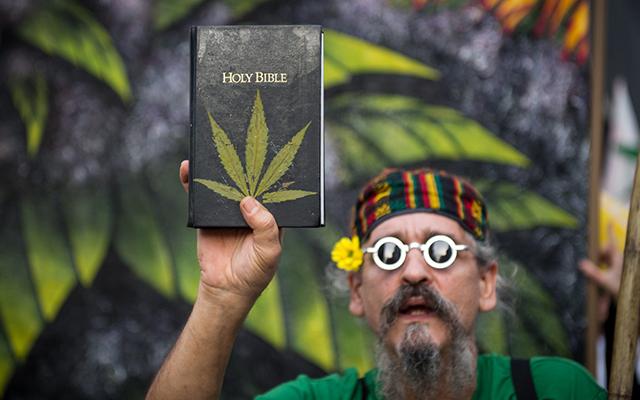 Nace en EEUU la Iglesia de la Marihuana, estos son sus 10 «buenos» mandamientos