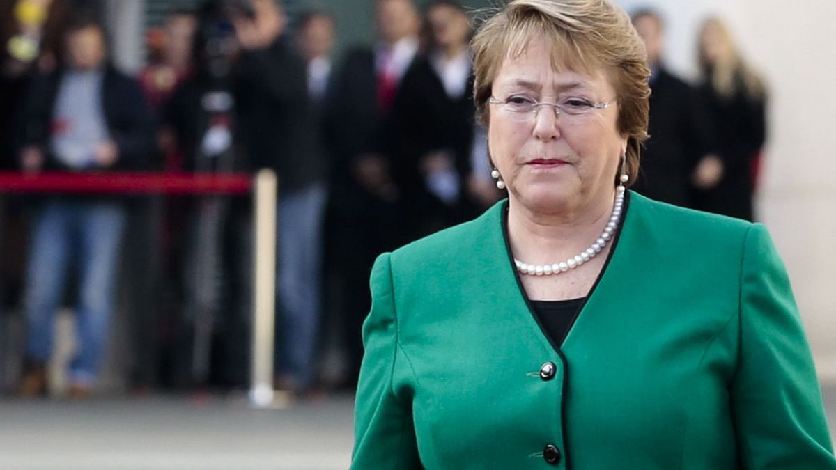 Antes del mediodía Bachelet anunciaría los cambios en su gabinete