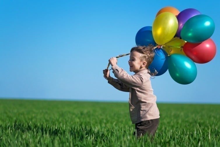 Cómo hacer que un globo flote sin utilizar helio