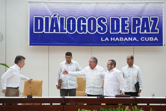 Colombia: Partidos y movimientos sociales se unen en una jornada nacional por la Paz
