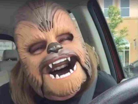 ¿Te acuerdas de la mamá Chewbacca? ahora es objeto de culto
