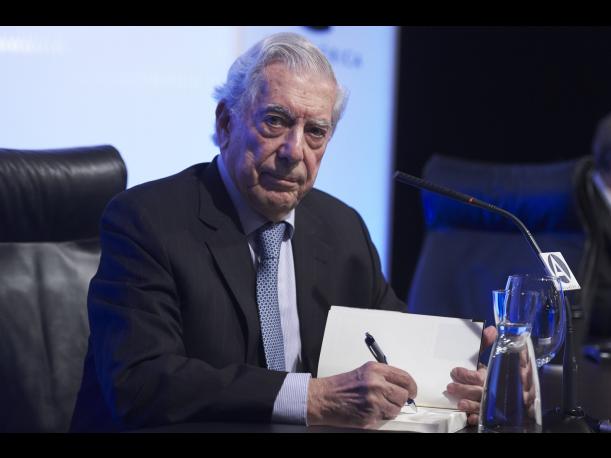 Mario Vargas LLosa: En Perú la izquierda salvó la democracia