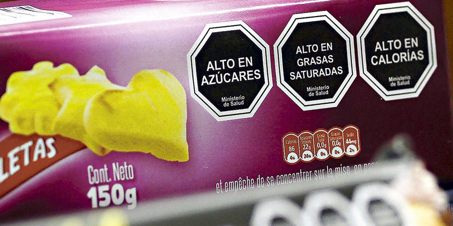 Acusan a Nestlé de no cumplir ley de etiquetado