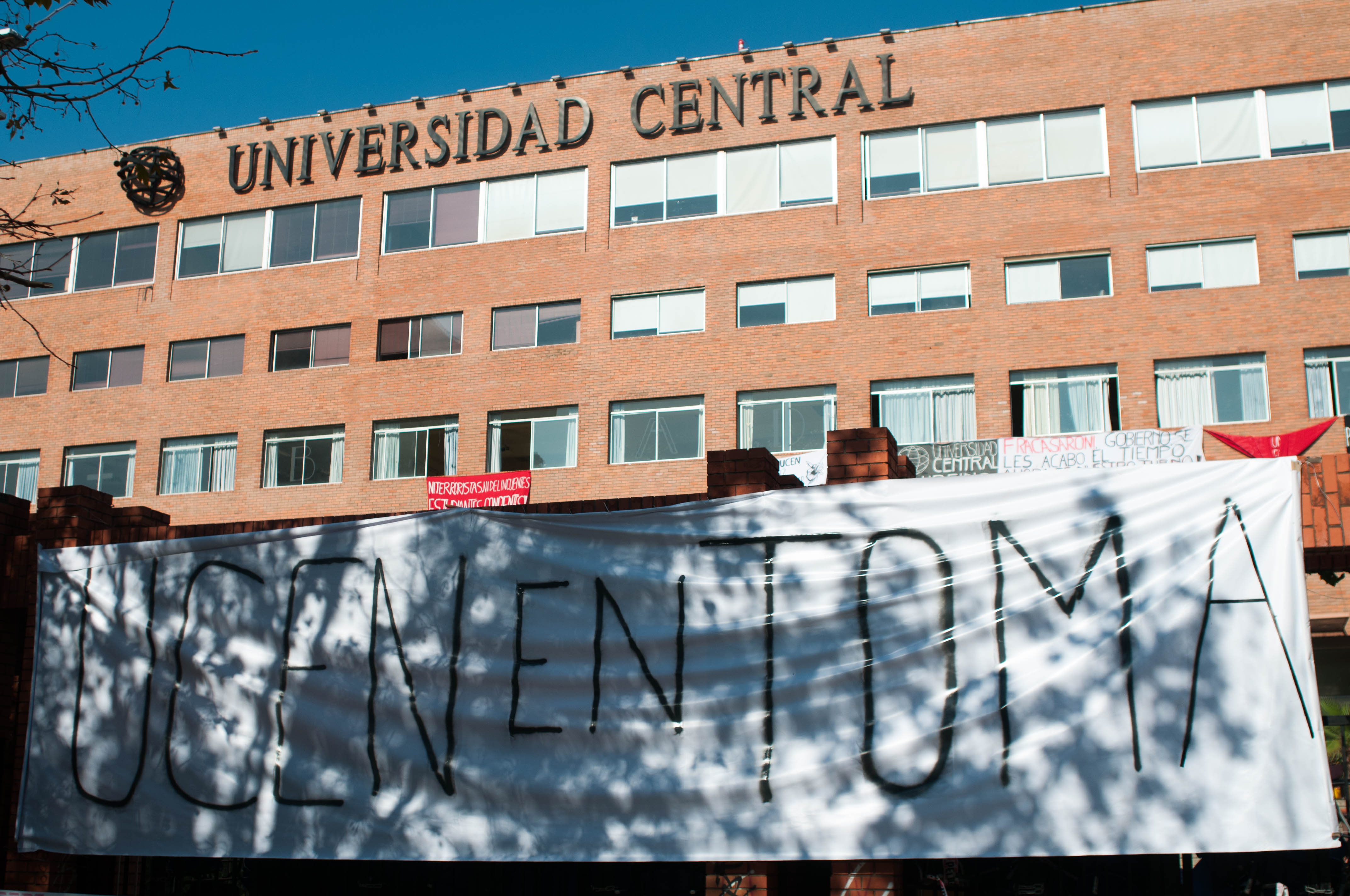 Universidad Central sedes Almagro en toma