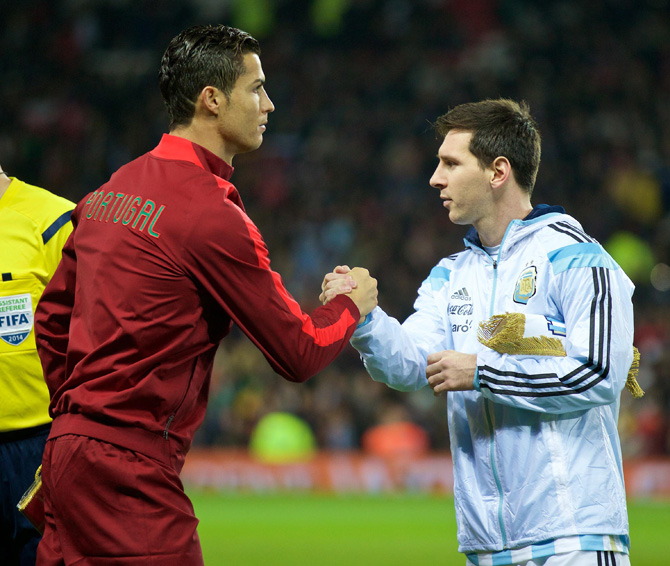 CR7 solidariza con Messi: «Perder un penal no lo hace un mal jugador»