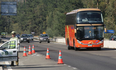 Empresas de buses disponen a su antojo de horas de descanso de sus trabajadores