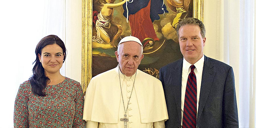 El Vaticano: Francisco designa a periodista ligado al Opus Dei como su nuevo jefe de prensa