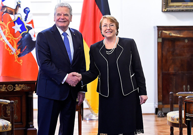 Joachim Gauck, condenó públicamente el silencio del Estado alemán ante las graves y sistemáticas violaciones a los derechos humanos en Colonia Dignidad