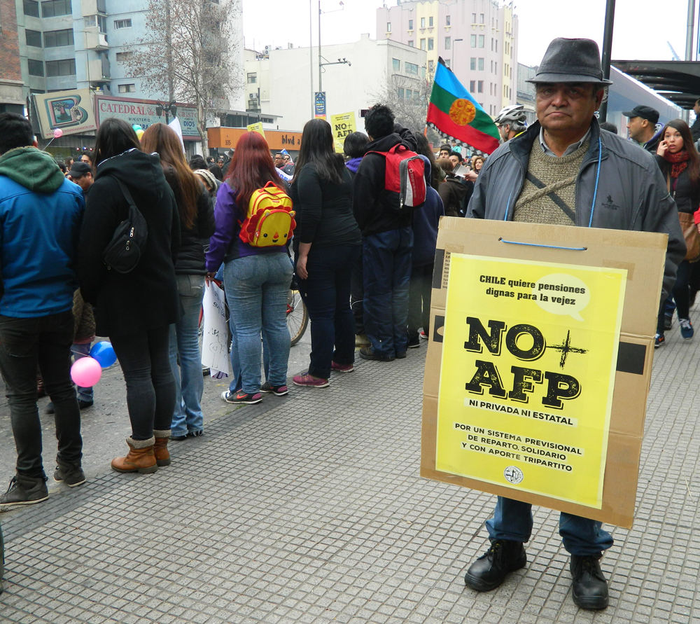 21 mil personas ya han firmado exigiendo el fin de las AFP: ¿Te sumas?