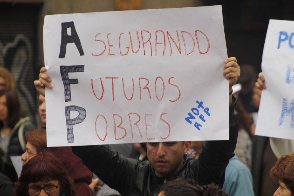 CADEM y reforma a las AFP: 87% de encuestados la cree necesaria