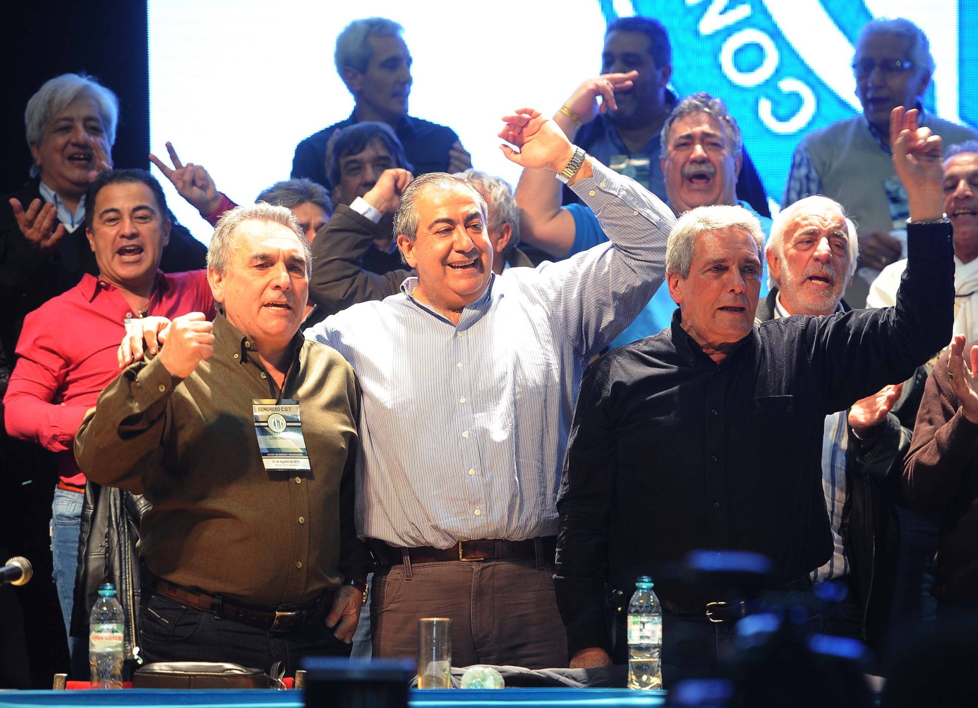Argentina: La gran central obrera argentina se reunifica con duras críticas a Macri