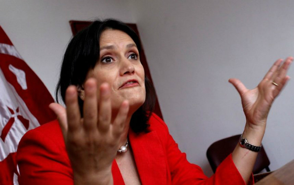 Laura Albornoz critica a bancada DC por silencio sobre caso de violencia intrafamiliar del diputado Rincón