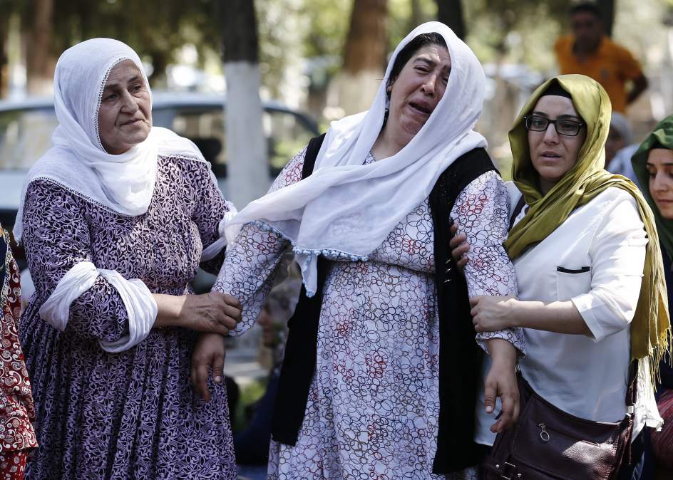 Condena mundial ante atentado que dejó más de 50 muertos en el sureste de Turquía