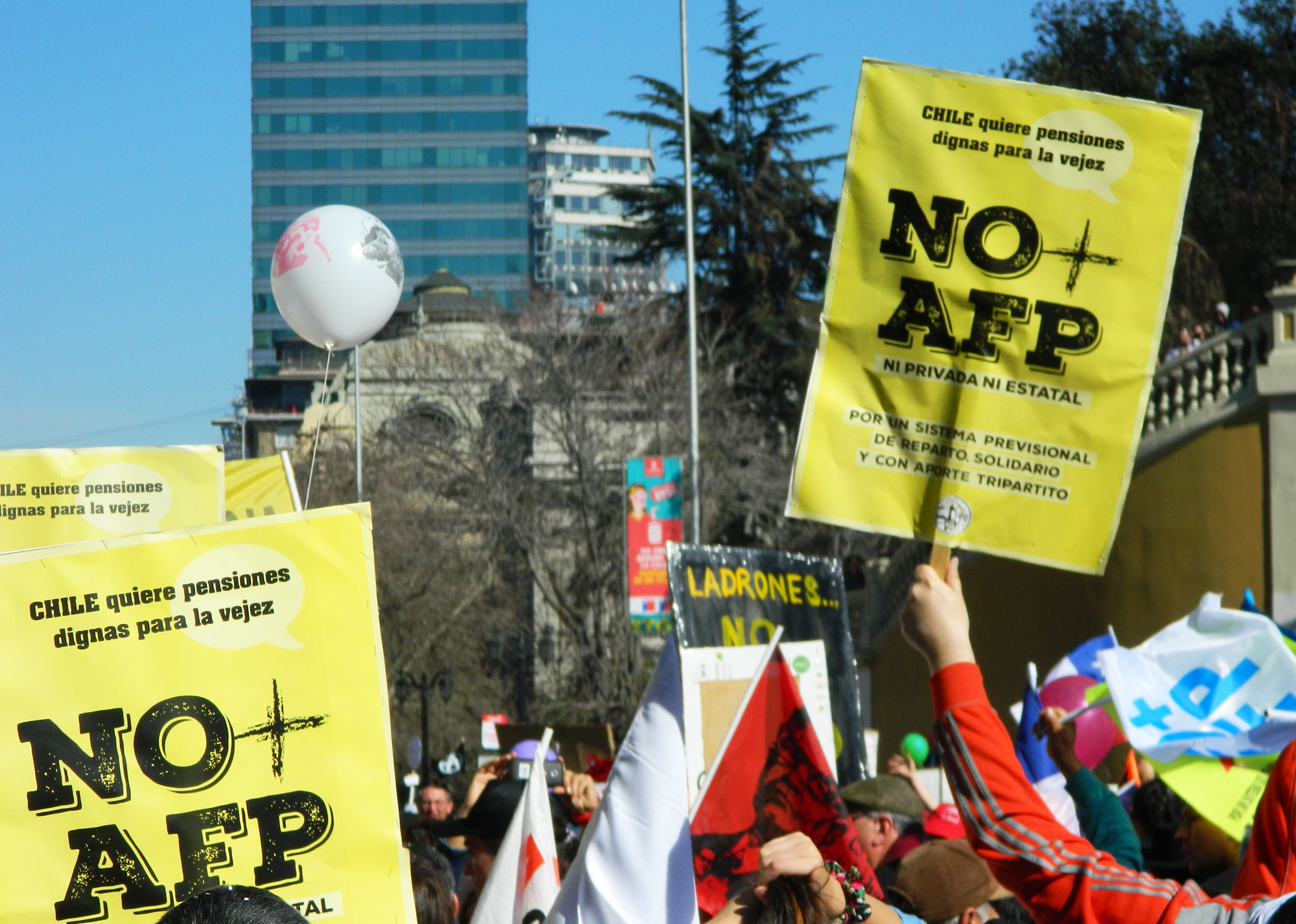 Así se ha vivido la jornada de paro y protesta por #NoMásAFP a lo largo de Chile