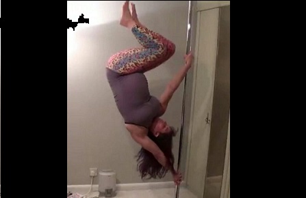 Esta embarazada conmociona internet con impresionante rutina de pole dance