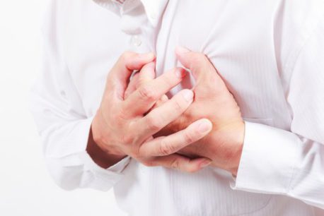 Las 6 causas más frecuentes de dolor en el pecho