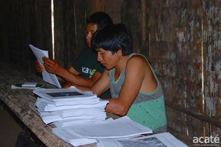 Chamanes del Amazonas crean enciclopedia de medicina tradicional