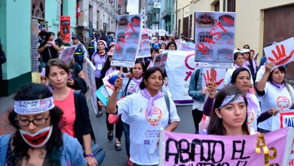 Perú: Casi 800 mujeres fueron víctimas de femicidio en seis años