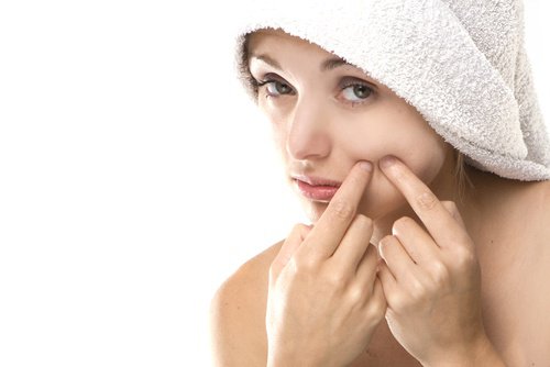 Elimina el acné definitivamente con estos 6 tips de belleza