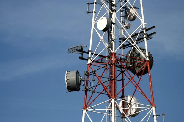 Vecinos de La Calera pierden batalla frente a instalación de antena de celulares