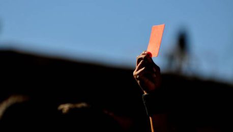 Árbitros amateur llegan al Congreso para pedir protección jurídica ante violencia en los estadios