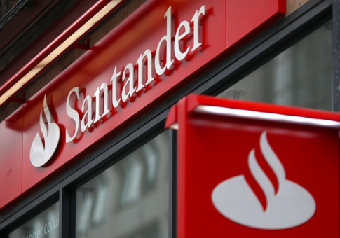 Multan a Banco Santander en $1 millón 400 mil por cuantiosos giros que clienta no realizó