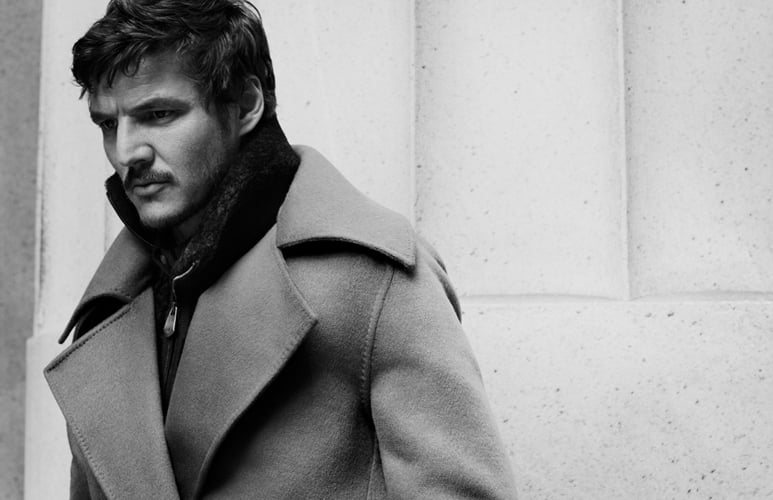 (+Video) “Nací en Chile y nueve meses después mis padres huyeron de Pinochet”: El emotivo  monólogo de Pedro Pascal en su debut en «Saturday Night Live»