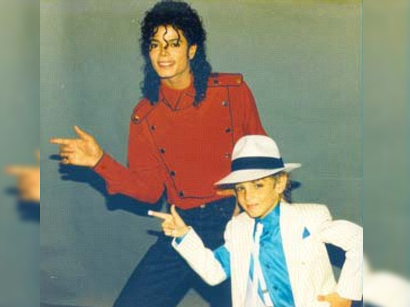 Coreógrafo acusa a Michael Jackson de haber liderado una «red de abuso infantil mundial»