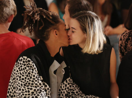 Ella es Sarah Snyder, la novia de Jaden Smith que acarrea un oscuro pasado delictual