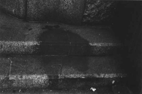 Las impactantes sombras que dejó en el asfalto la bomba nuclear de Hiroshima