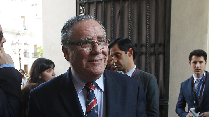 PR respalda a ministro Campos: “la derecha debe terminar con afán obstruccionista”