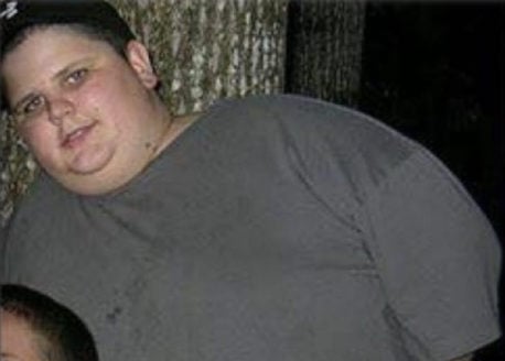 ¡Se pasó! Este joven pasó de pesar 174 kilos a convertirse en modelo de revistas