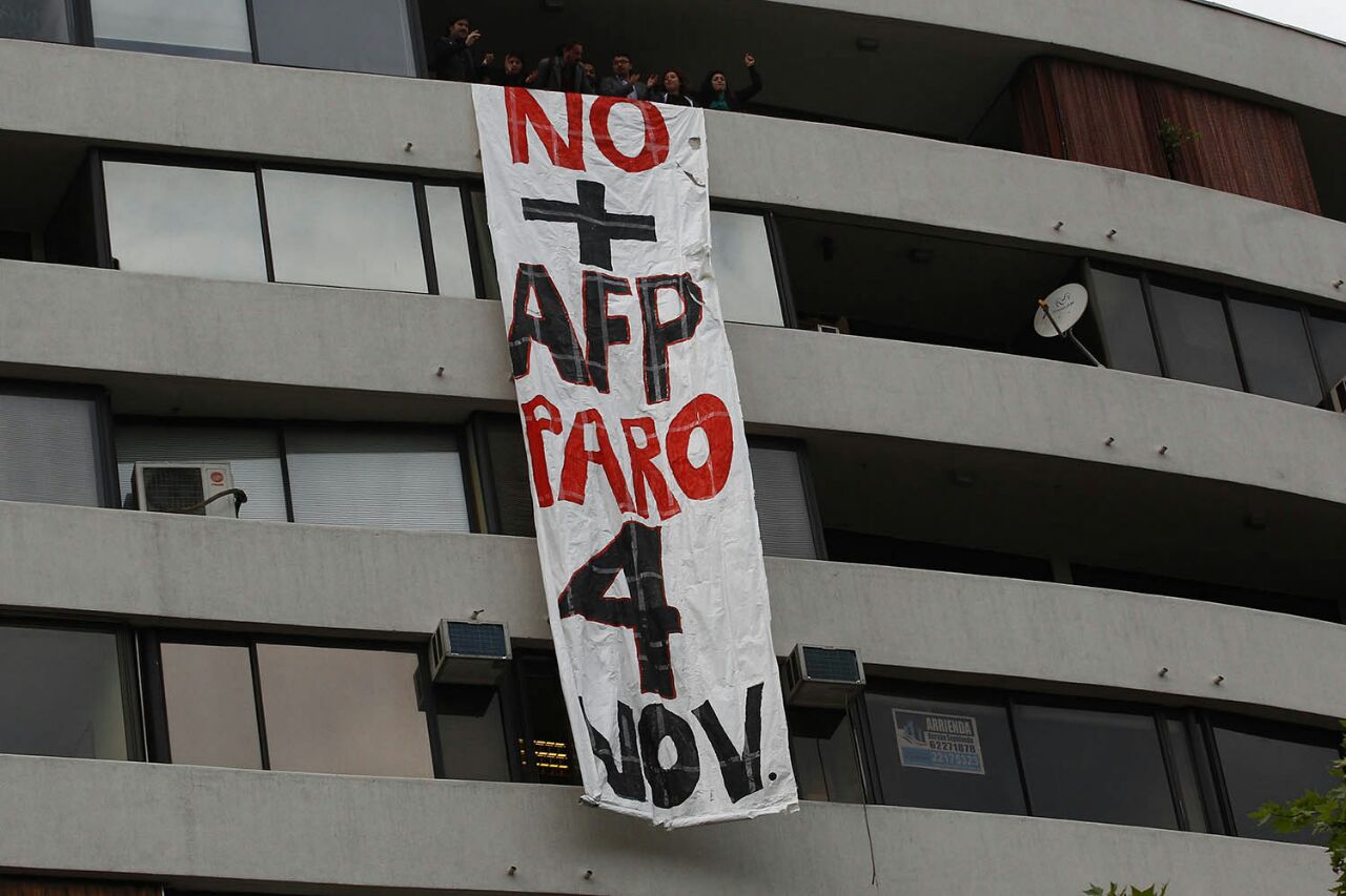 Con toma de oficinas de la Asociación de AFP se inicia cuenta regresiva del paro nacional 4 NOV