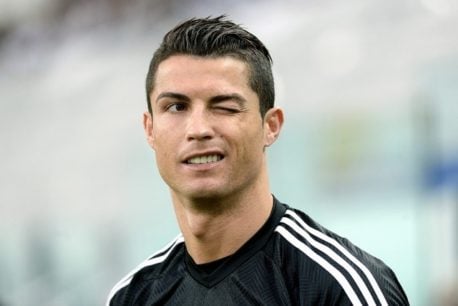 Cristiano Ronaldo no aguantó más: «Sí, soy gay, pero con dinero»