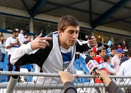 Hincha de la UC y Estadio San Carlos podrían ser sancionados tras polémico partido con Audax Italiano