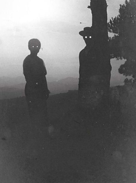 12 Fotografías espeluznantes que desafían toda explicación